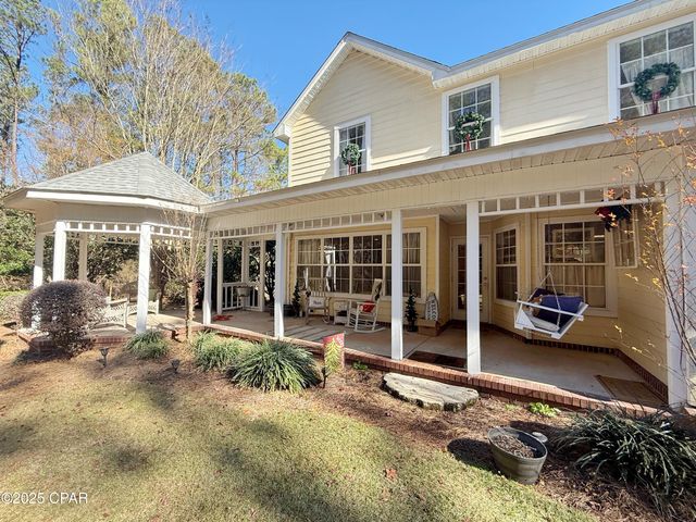 3243 5th Street, Marianna, FL 32446