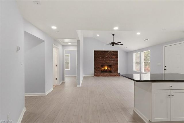 235 Quail Drive, Winston-salem, NC 27105