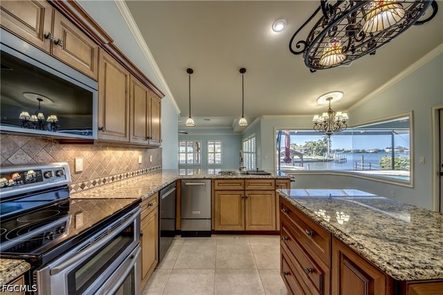 4128 NW 36th LN, Cape Coral, FL 33993