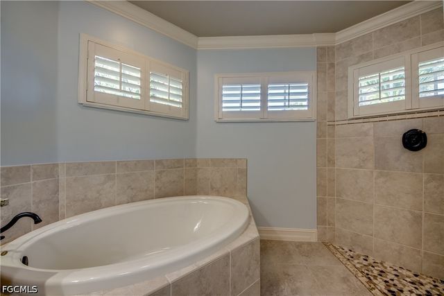 4128 NW 36th LN, Cape Coral, FL 33993