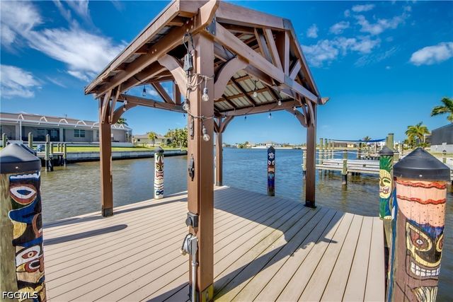 4128 NW 36th LN, Cape Coral, FL 33993