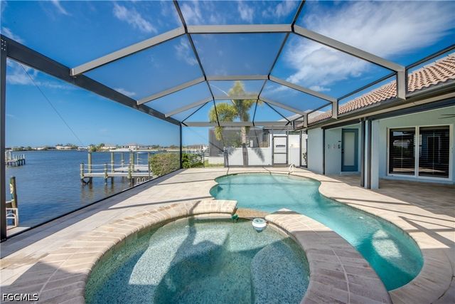 4128 NW 36th LN, Cape Coral, FL 33993