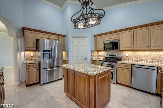 4128 NW 36th LN, Cape Coral, FL 33993