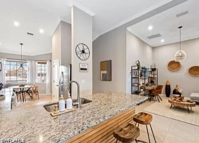 9397 Pocida CT 203, Naples, FL 34119