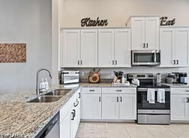 9397 Pocida CT 203, Naples, FL 34119
