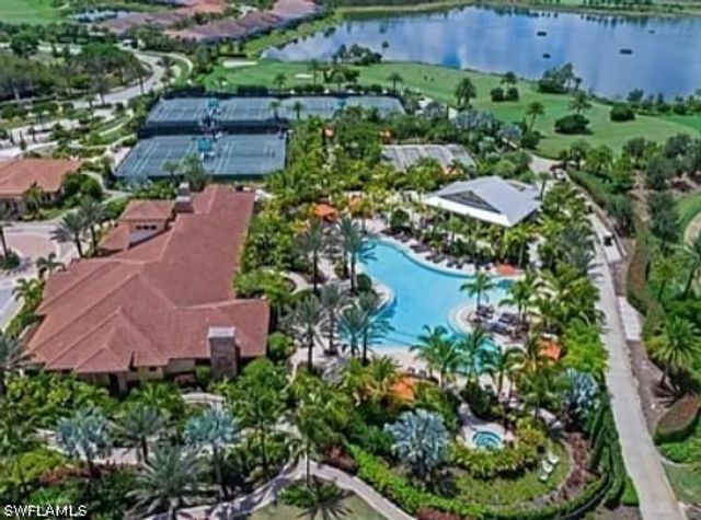 9397 Pocida CT 203, Naples, FL 34119