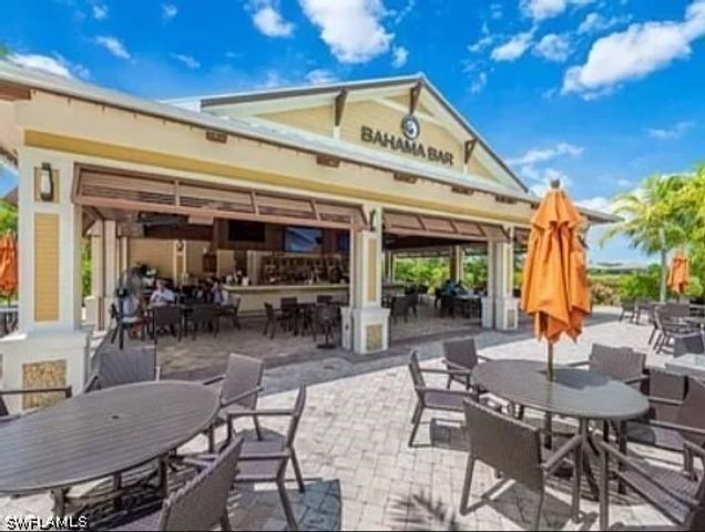 9397 Pocida CT 203, Naples, FL 34119
