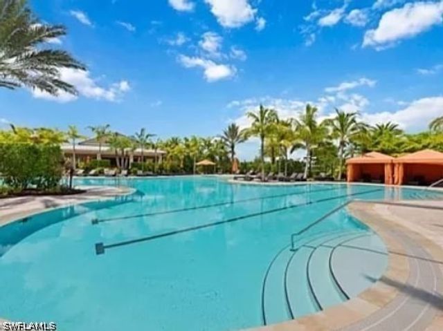 9397 Pocida CT 203, Naples, FL 34119