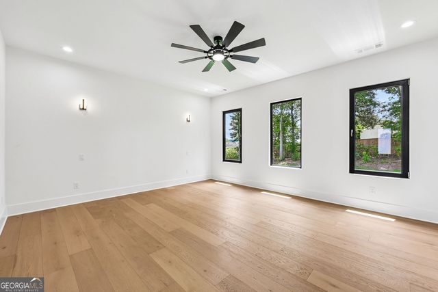 156 Rocky Ridge Way, Auburn, GA 30011