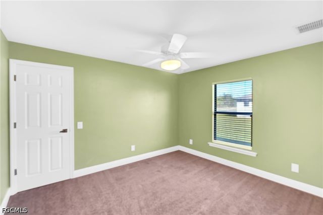 606 Morningmist LN, Lehigh Acres, FL 33974