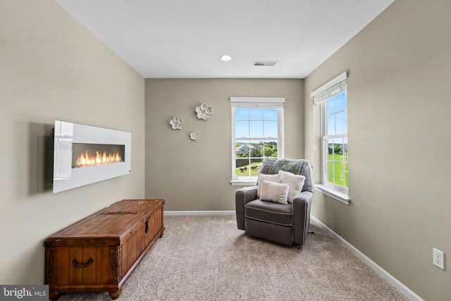 289 SWEETWATER DR, Palmyra, PA 17078