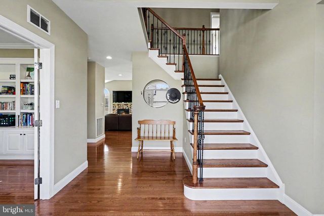 289 SWEETWATER DR, Palmyra, PA 17078