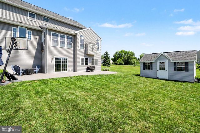 289 SWEETWATER DR, Palmyra, PA 17078