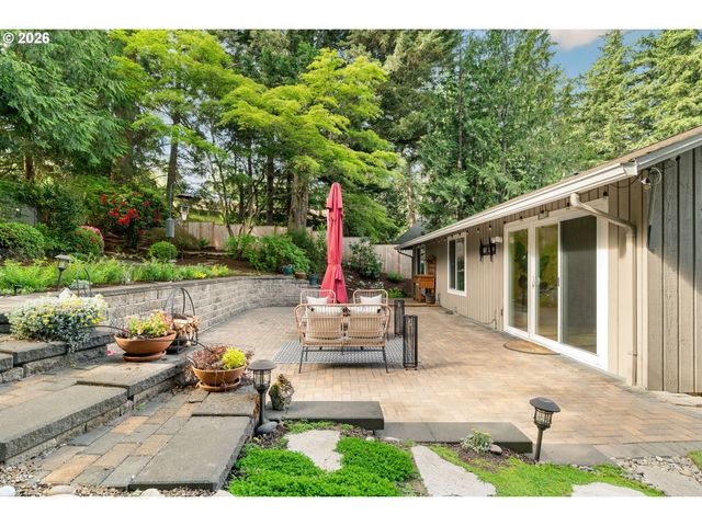 7118 Sw CANBY Ln, Portland, OR 97223