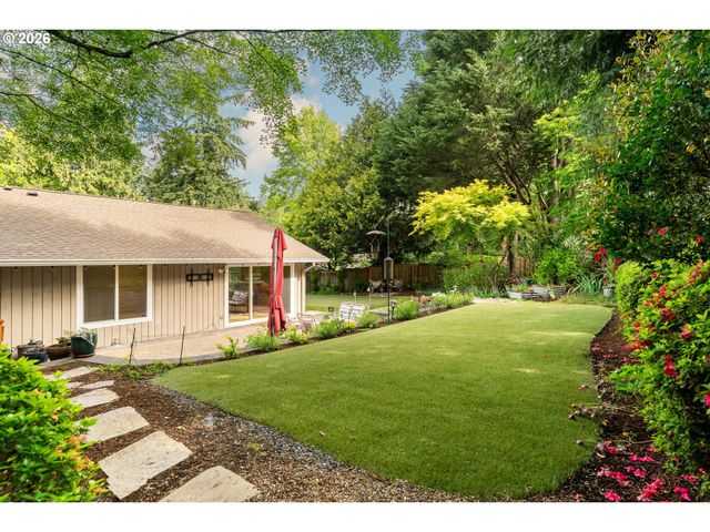 7118 Sw CANBY Ln, Portland, OR 97223