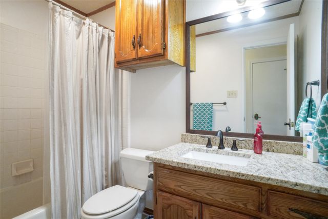 3532 Meadowside Drive, Bedford, TX 76021