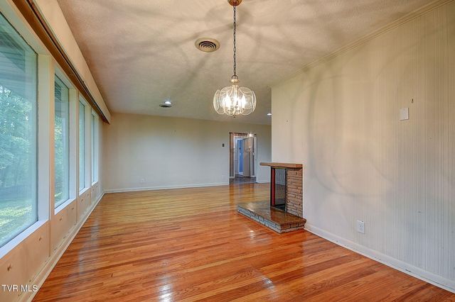 4510 Hickory Hill Road, Kingsport, TN 37664