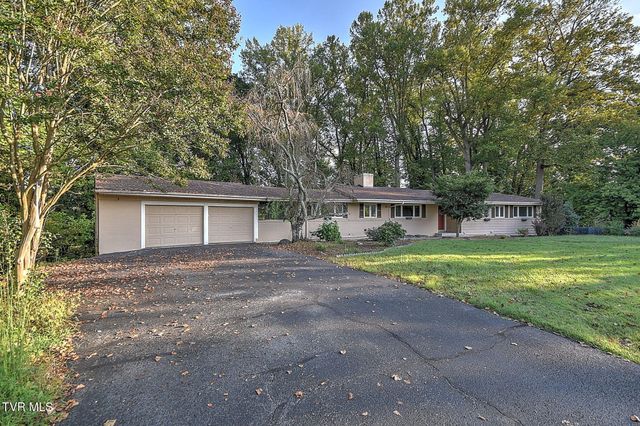 4510 Hickory Hill Road, Kingsport, TN 37664