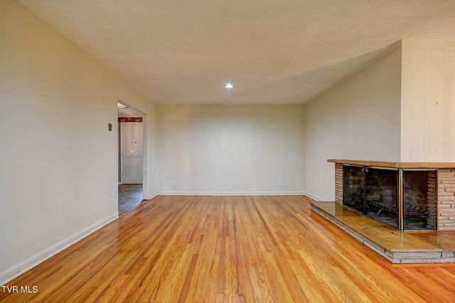4510 Hickory Hill Road, Kingsport, TN 37664