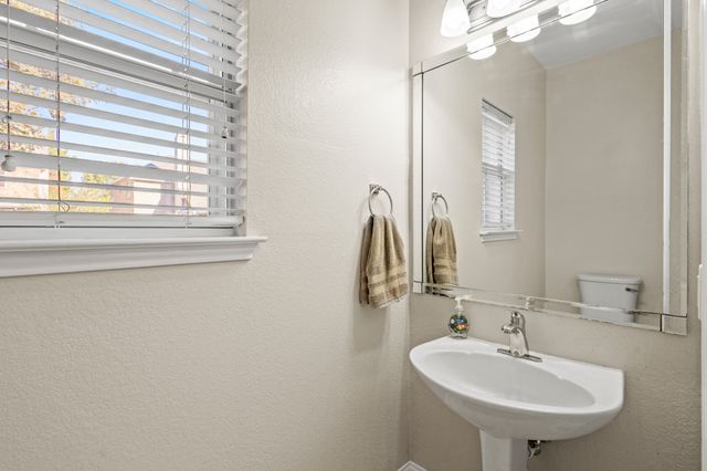 2716 Chatsworth Drive, Grapevine, TX 76051