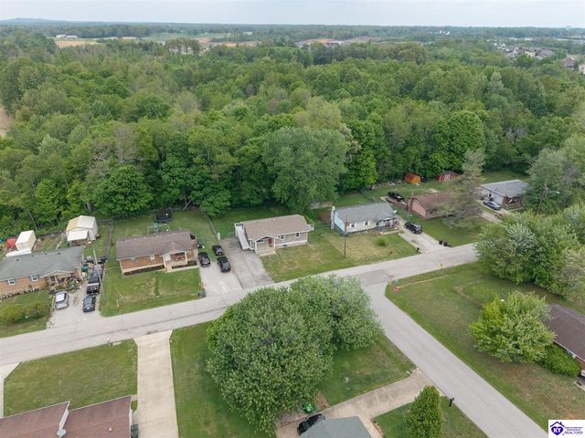 801 Charlene Drive, Vine Grove, KY 40175