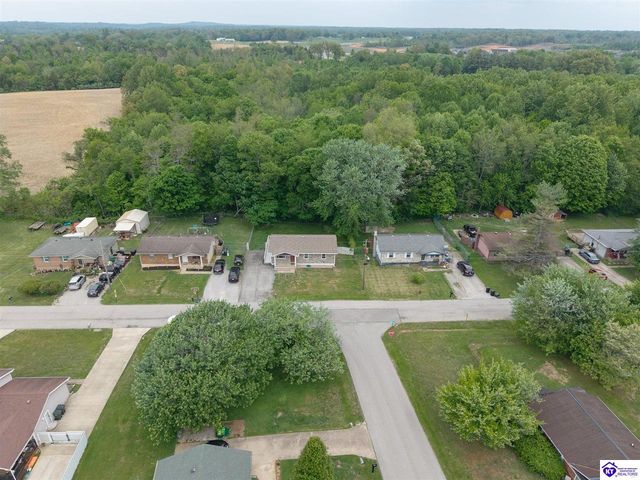 801 Charlene Drive, Vine Grove, KY 40175