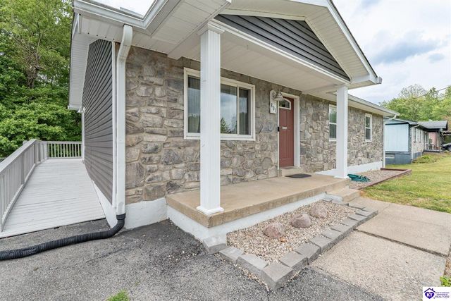 801 Charlene Drive, Vine Grove, KY 40175