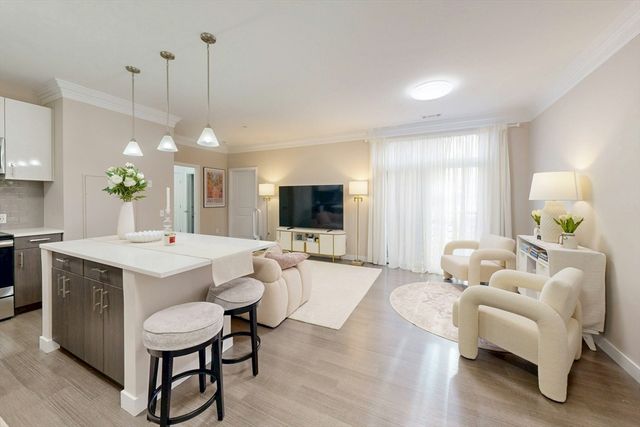 99 Tremont St 206, Boston, MA 02135