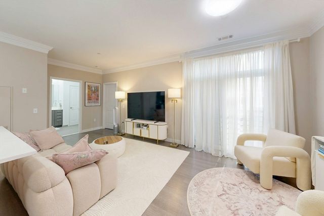 99 Tremont St 206, Boston, MA 02135