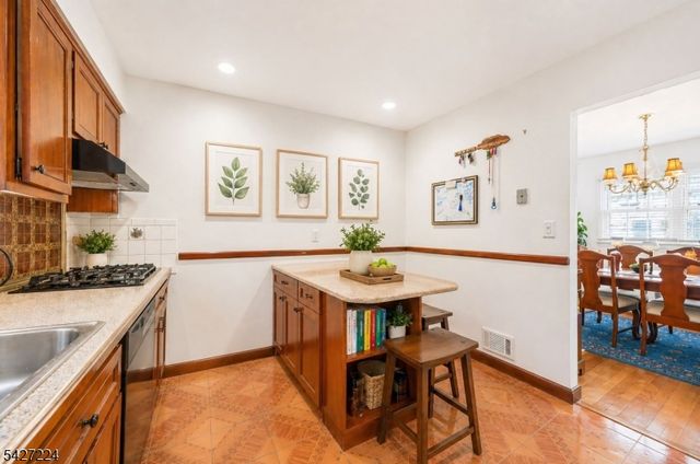 188 Kerrigan Blvd, Newark City, NJ 07106