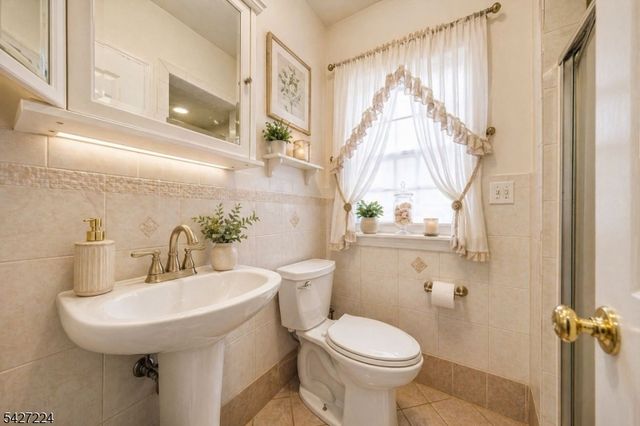 188 Kerrigan Blvd, Newark City, NJ 07106