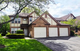 2012 Quaker Hollow Lane, Streamwood, IL 60107