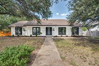 11335 Drummond Circle, Dallas, TX 75228