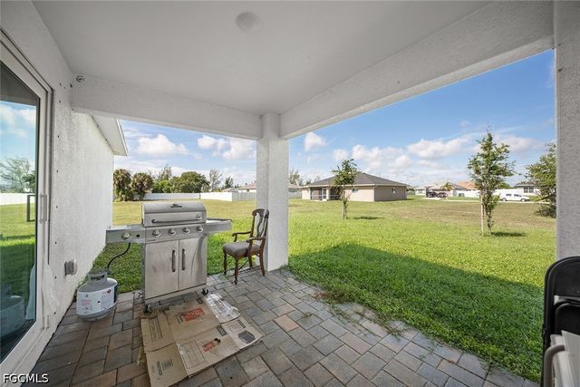 4004 NE 23rd AVE, Cape Coral, FL 33909