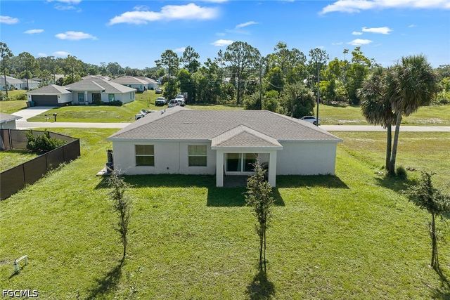 4004 NE 23rd AVE, Cape Coral, FL 33909