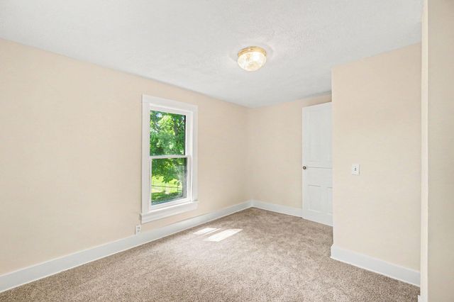 139 N Kalamazoo Avenue, Vicksburg, MI 49097
