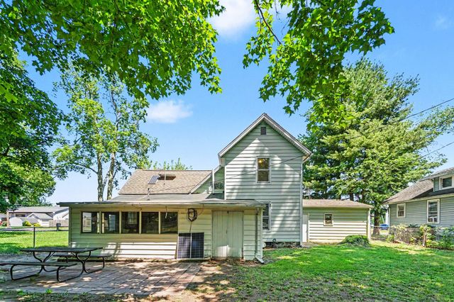 139 N Kalamazoo Avenue, Vicksburg, MI 49097