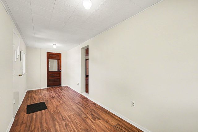 139 N Kalamazoo Avenue, Vicksburg, MI 49097