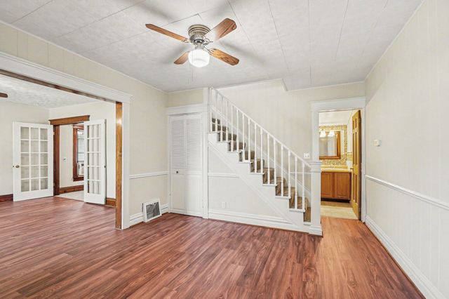 139 N Kalamazoo Avenue, Vicksburg, MI 49097