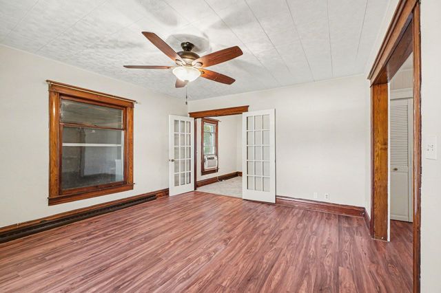 139 N Kalamazoo Avenue, Vicksburg, MI 49097