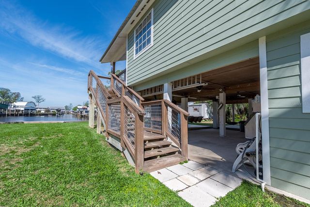 364 NE 256TH AVENUE, Suwannee, FL 32692