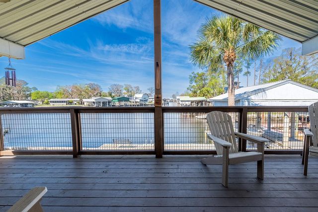 364 NE 256TH AVENUE, Suwannee, FL 32692