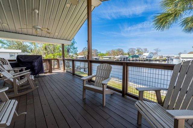 364 NE 256TH AVENUE, Suwannee, FL 32692