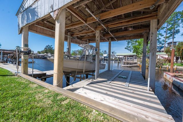 364 NE 256TH AVENUE, Suwannee, FL 32692