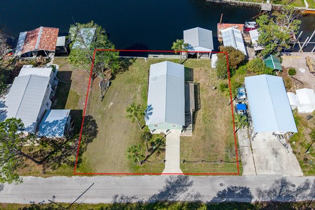 364 NE 256TH AVENUE, Suwannee, FL 32692