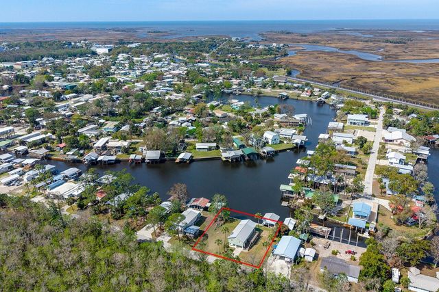 364 NE 256TH AVENUE, Suwannee, FL 32692