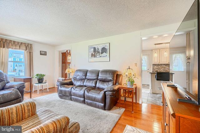 118 NELSON RD, Baltimore, MD 21208