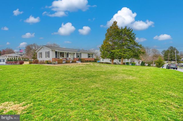 118 NELSON RD, Baltimore, MD 21208