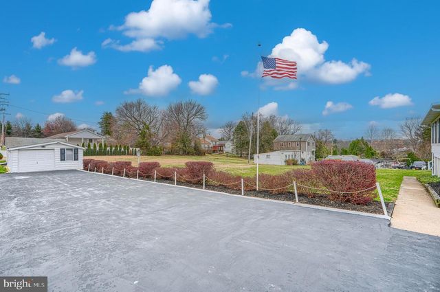 118 NELSON RD, Baltimore, MD 21208