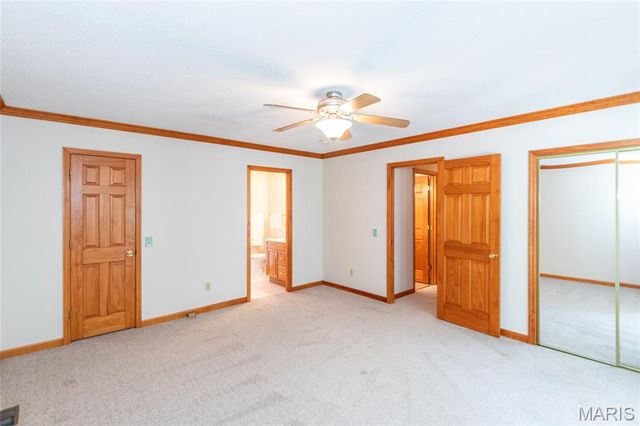 4802 Laketon Court, St Louis, MO 63128